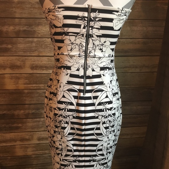 Express Strapless Dress - Picture 5 of 8